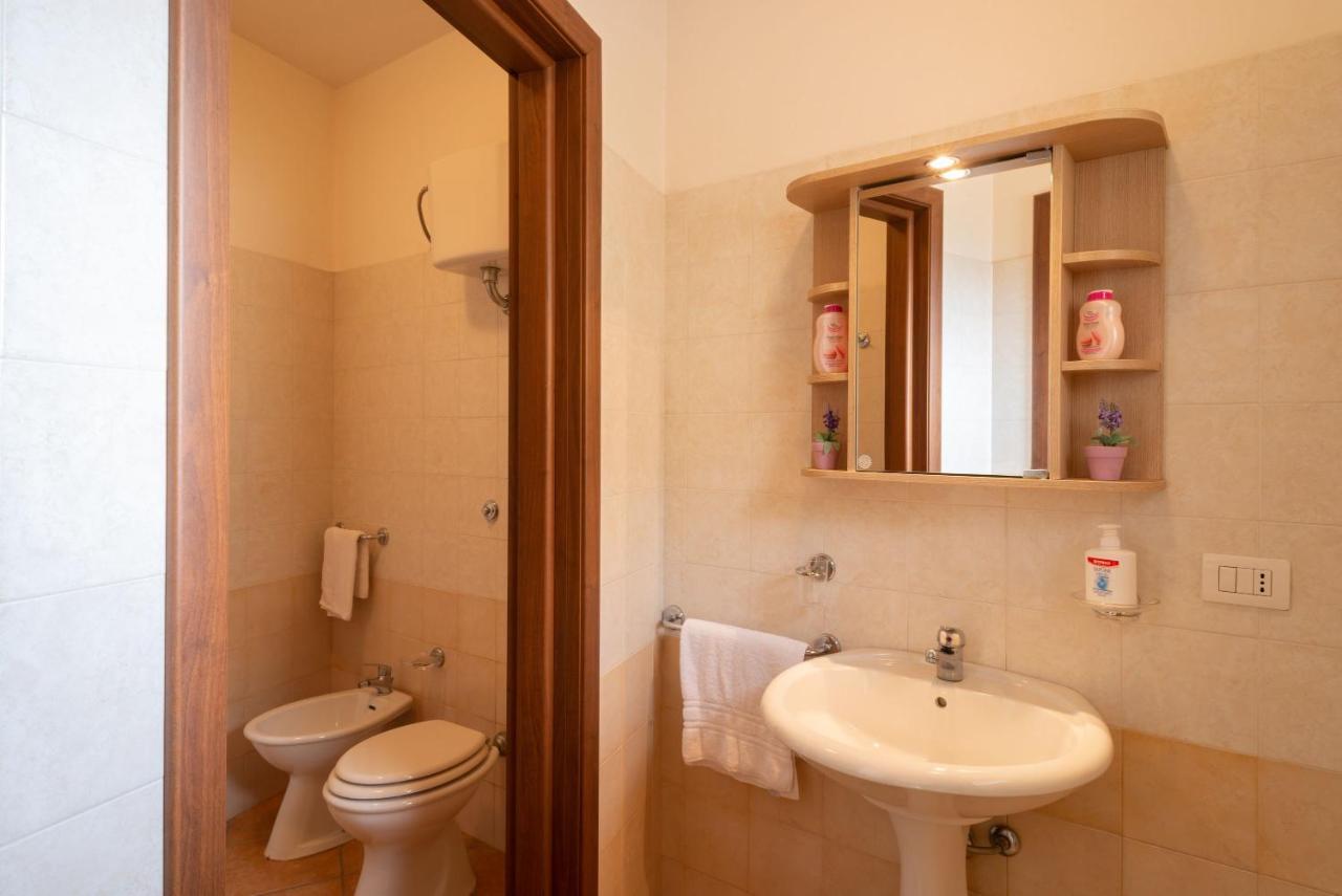 Monolocale Nel Centro Di Racale Apartment Екстериор снимка